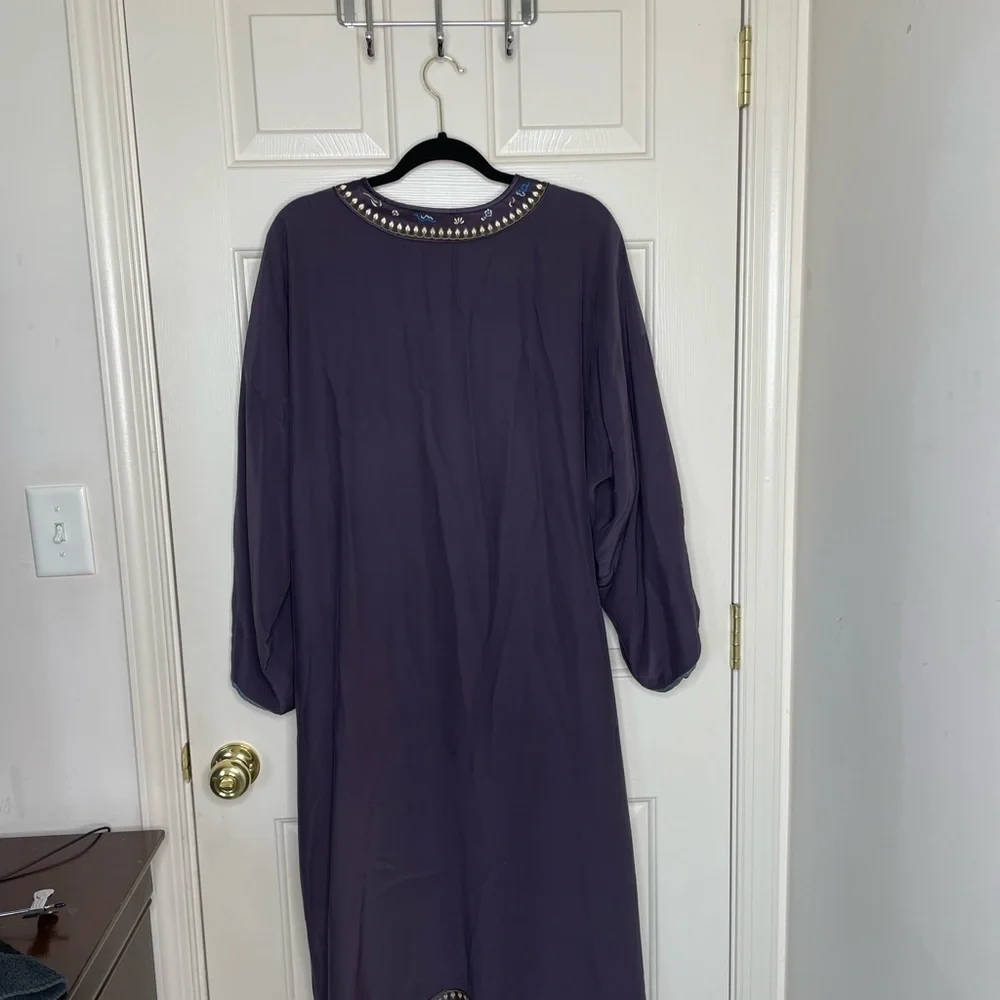 Soft Surroundings silk and embroidered kimono robe plum and tea | L - Picture 10 of 14